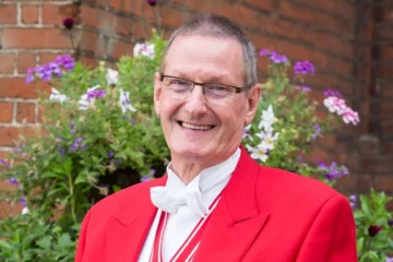 Toastmaster Bob Lloyd