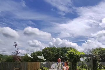 Lovey Dovey UK 