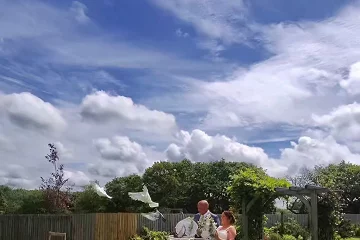 Lovey Dovey UK 