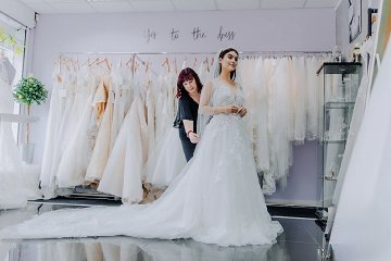 Sammie Lou Bridal 