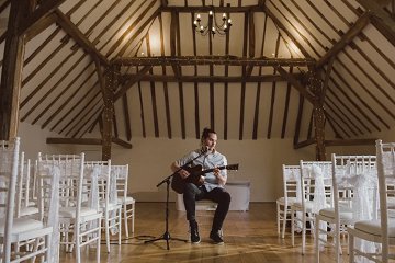 Robert Austen wedding singer and DJ