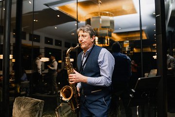 Andy Jackson - Saxophonist 
