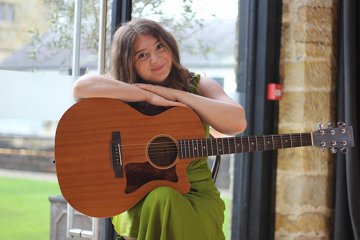 Chloe Grinter Singer