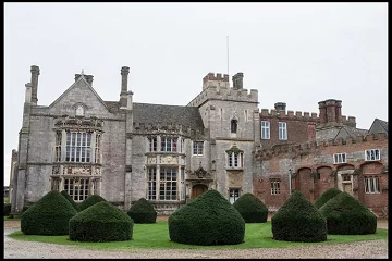 Hinchingbrooke House
