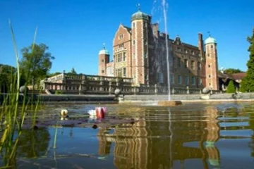 Madingley Hall & Gardens