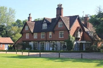 Ravenwood Hall