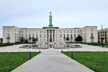 Fellowship Square and Fountain