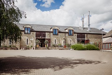 Worton Hall Wedding Fair - 17th September 2026