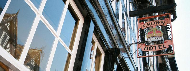 Crown Hotel, Bar & Grill