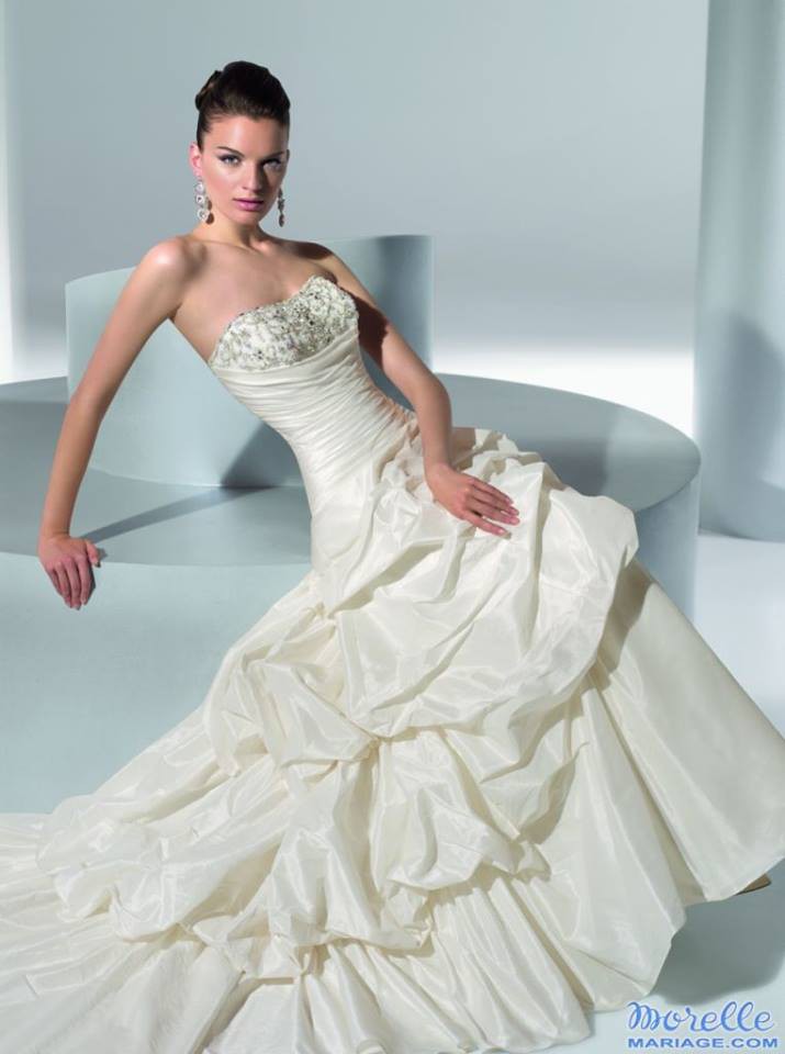 The Kent Wedding Centre - Sample Gown Sale - 9th April 2016