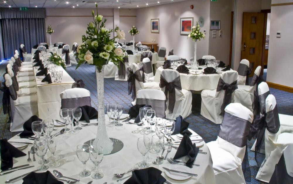 Holiday Inn Brentwood M25, JCT.28 by IHG