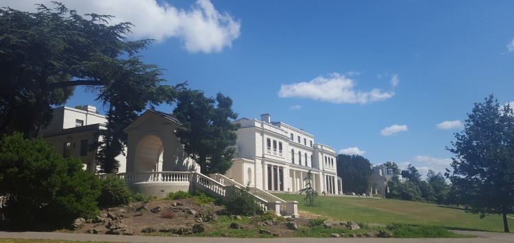 Gunnersbury Park