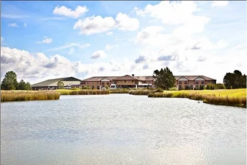 Crowne Plaza Five Lakes