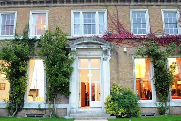 High Elms Manor