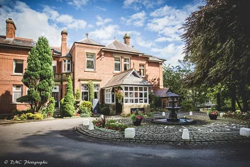 Macdonald Kilhey Court