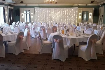 Broadway Hotel