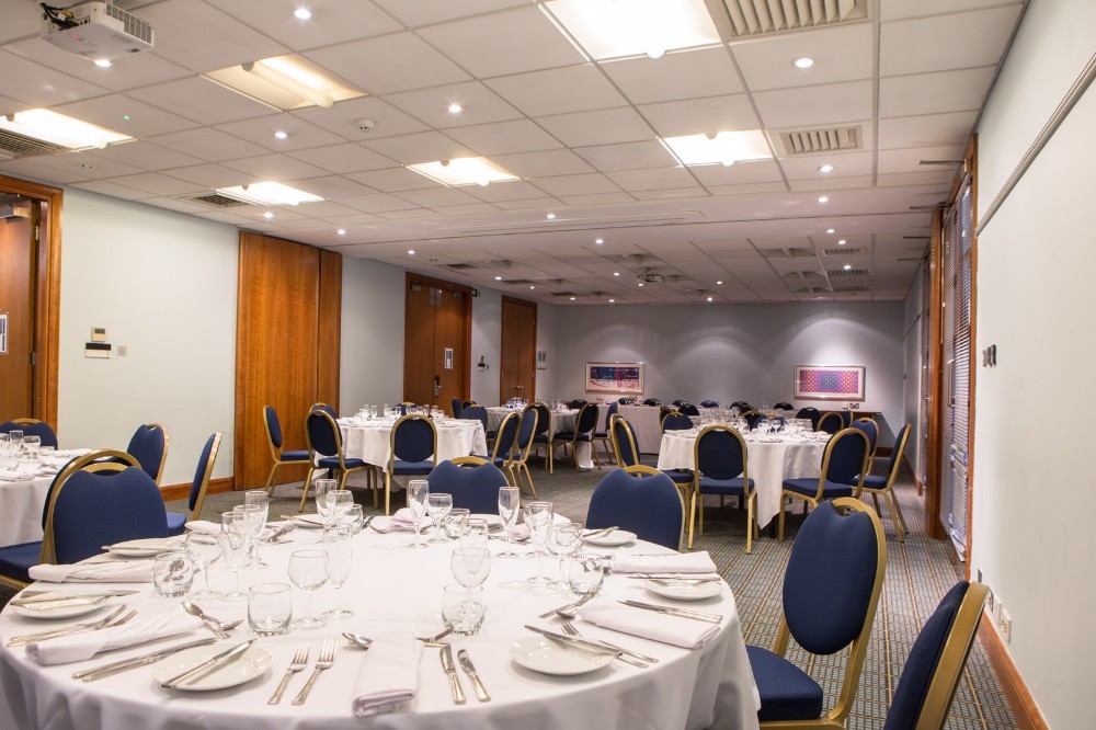 Holiday Inn Cambridge, an IHG Hotel