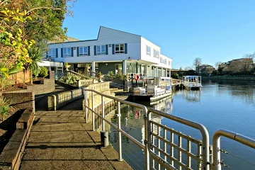 Raven's Ait