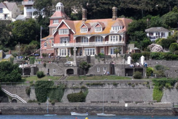 Cliff House Trust Ltd