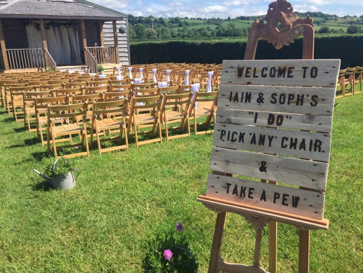 Cott Farm Barn Wedding Venue