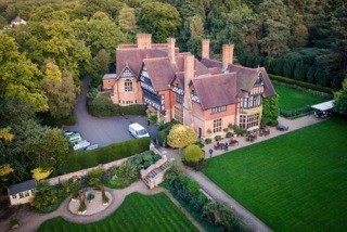 Best Western Plus Grim's Dyke Hotel