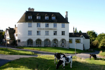 The Bear of Rodborough Hotel