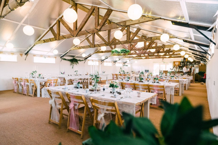 Cott Farm Barn Wedding Venue