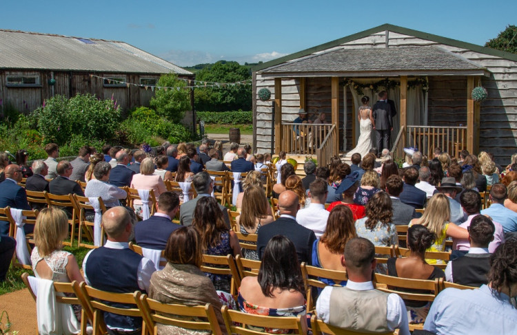 Cott Farm Barn Wedding Venue