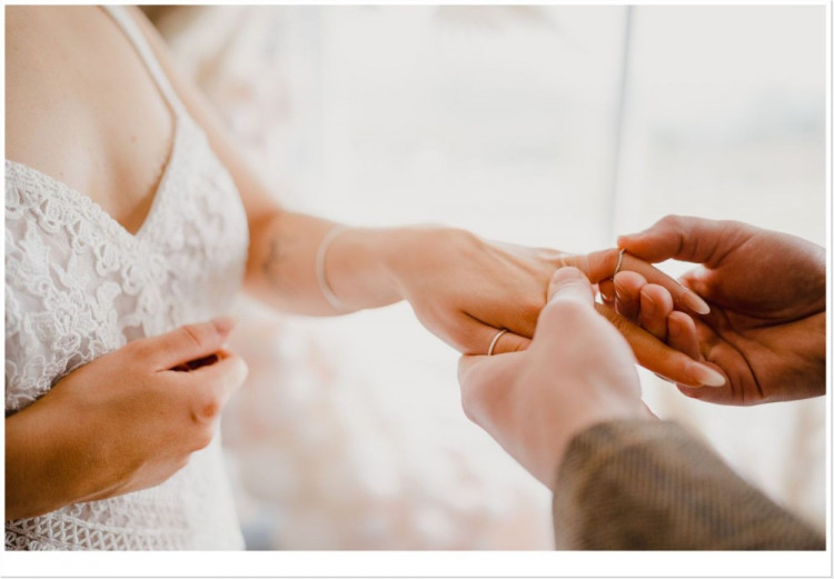 Above the Bay Restaurant, Bar, Wedding and Events