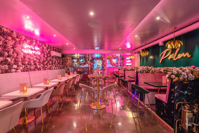 Palm Cocktail Bar & Eatery