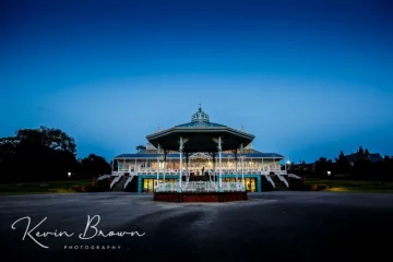 Isla Gladstone Conservatory