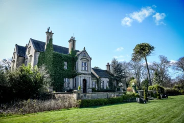 Bagden Hall Hotel