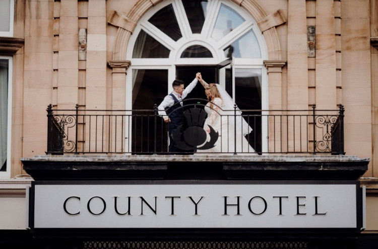 The County Hotel, Newcastle