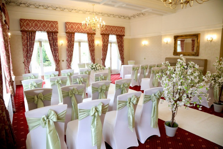 Farington Lodge Hotel