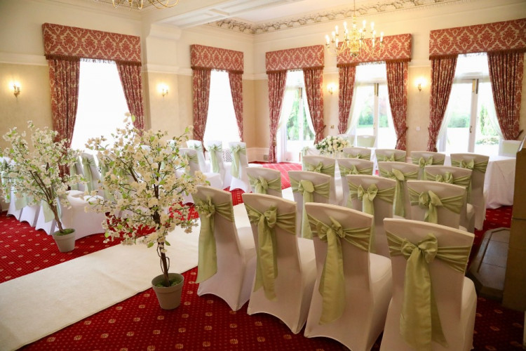 Farington Lodge Hotel