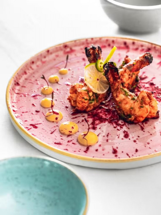 Zari Restaurant | Crawley