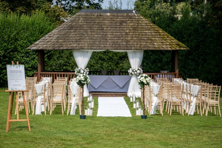 The Hare & Hounds Hotel