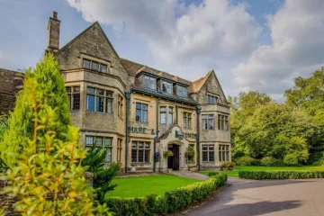 Hare & Hounds Hotel