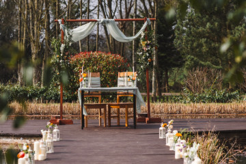 Weddings at Oasis Lodges