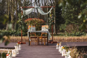 Weddings at Oasis Lodges