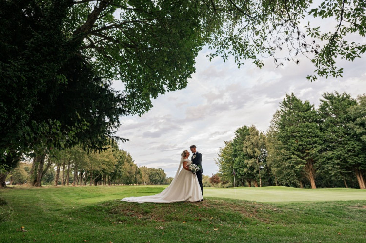 Kingswood Golf & Country Club