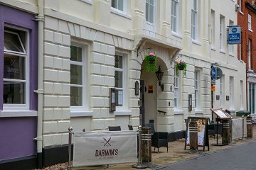 The George Hotel