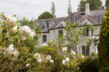 Woodlands Lodge Hotel