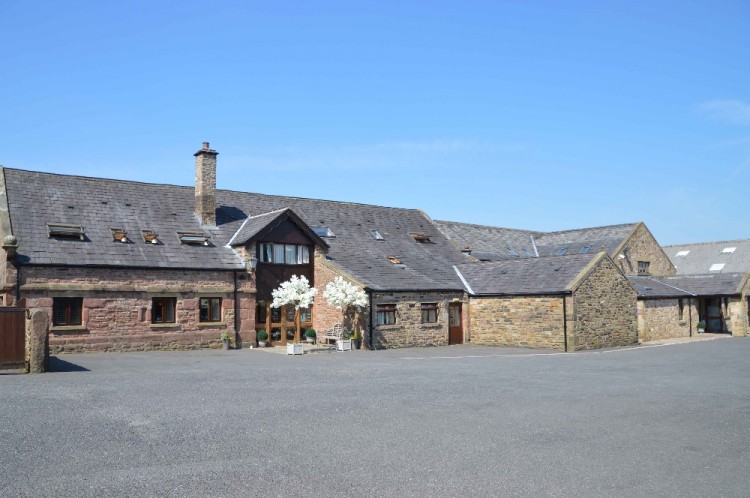 Beeston Manor | Countryside Wedding Venue in Lancashire