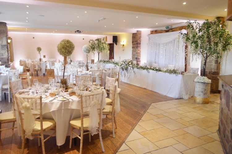 Beeston Manor | Countryside Wedding Venue in Lancashire