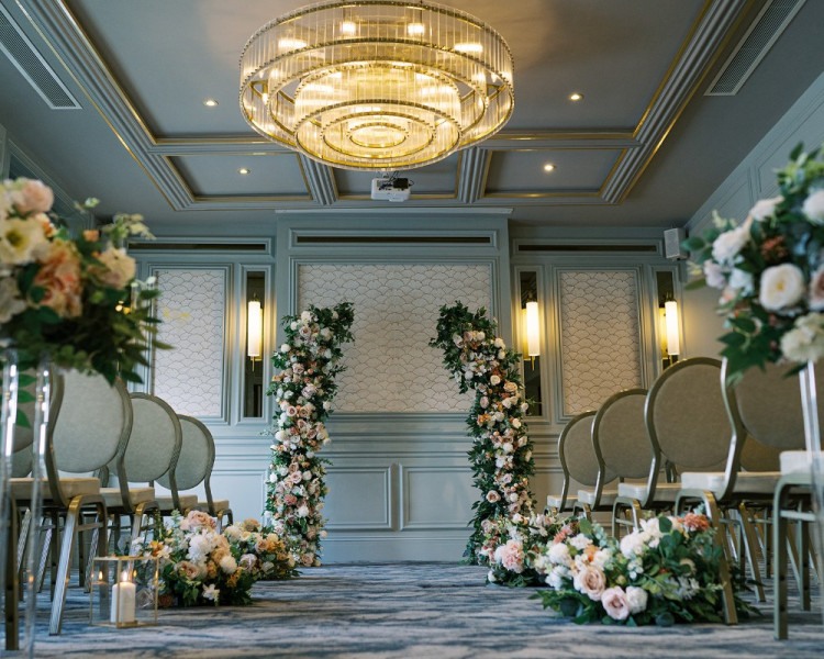 Dover Marina Hotel & Spa, Tapestry Collection by Hilton