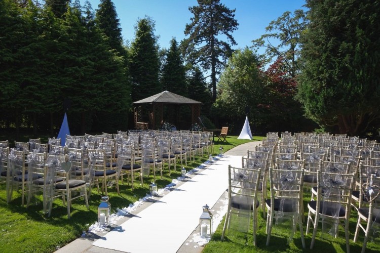 OYO Needham House Hotel